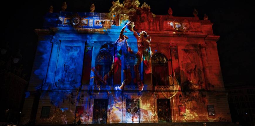 Mapping sur la façade de l'opéra de Lille à l'occasion des jeux Olympiques Paris 2024