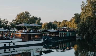 Archimède, le restaurant Péniche sur la Champ de Mars