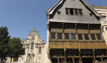 Chapelle des Jésuites et maison Espagnole Cambrai