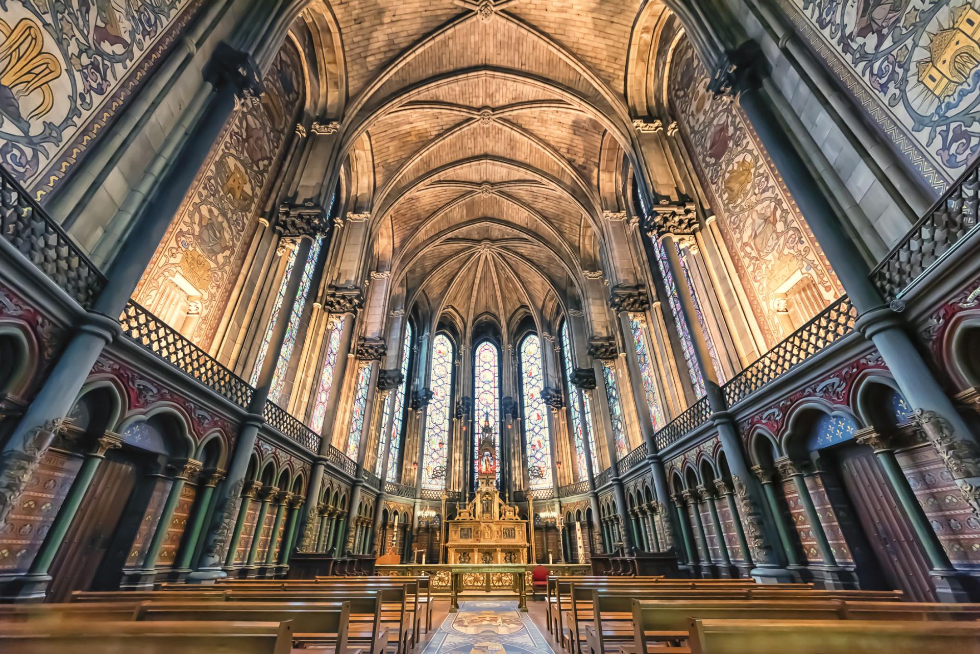 La cathédrale Notre-Dame-de-la-Treille à Lille. Franchissez la porte, vous serez étonnés