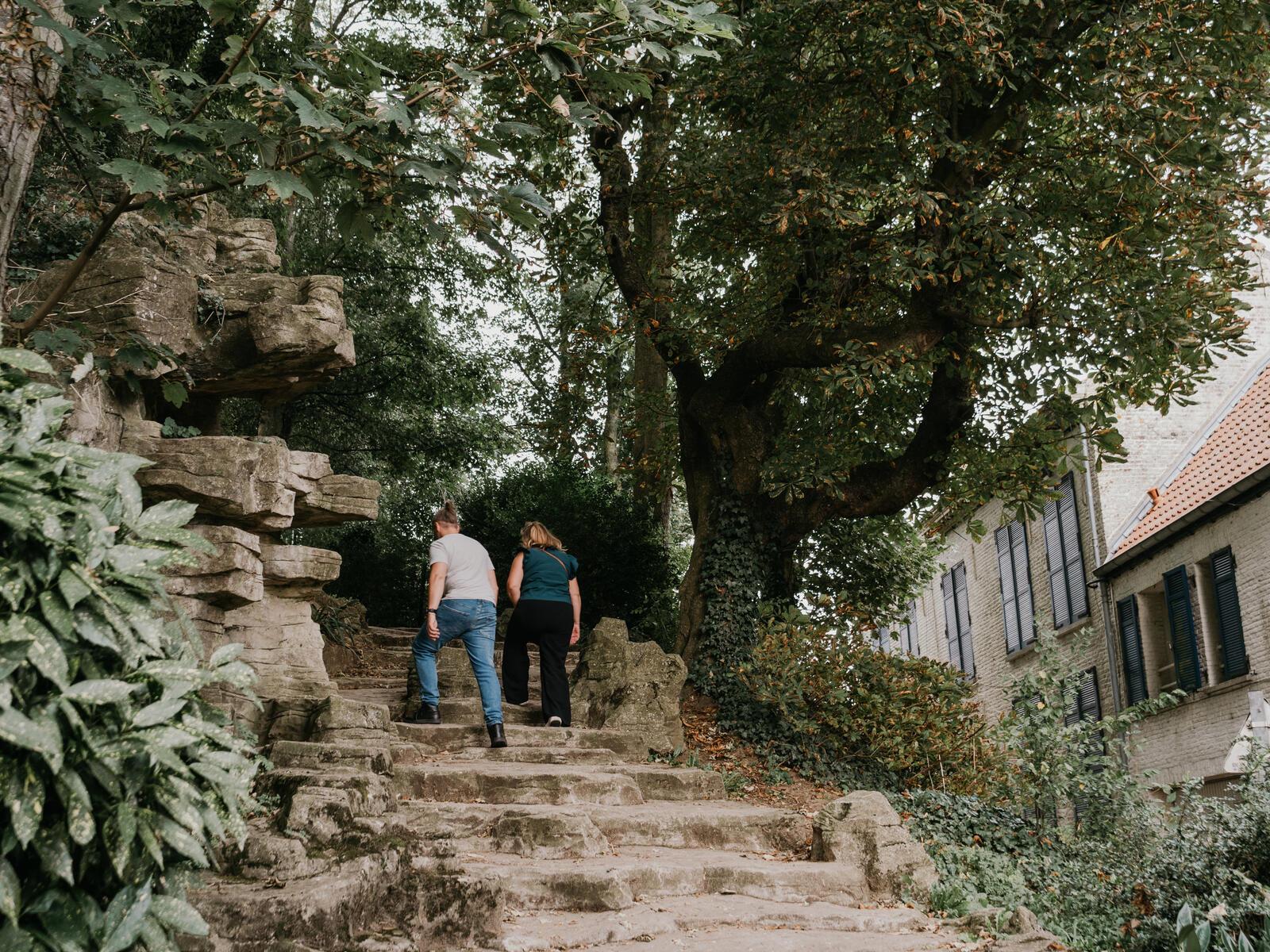 Montée vers le mont Cassel