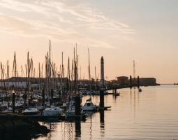 Port de Dunkerque au couchée de soleil