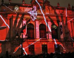 Vidéo mapping sur la façade de l'Opéra de Lille